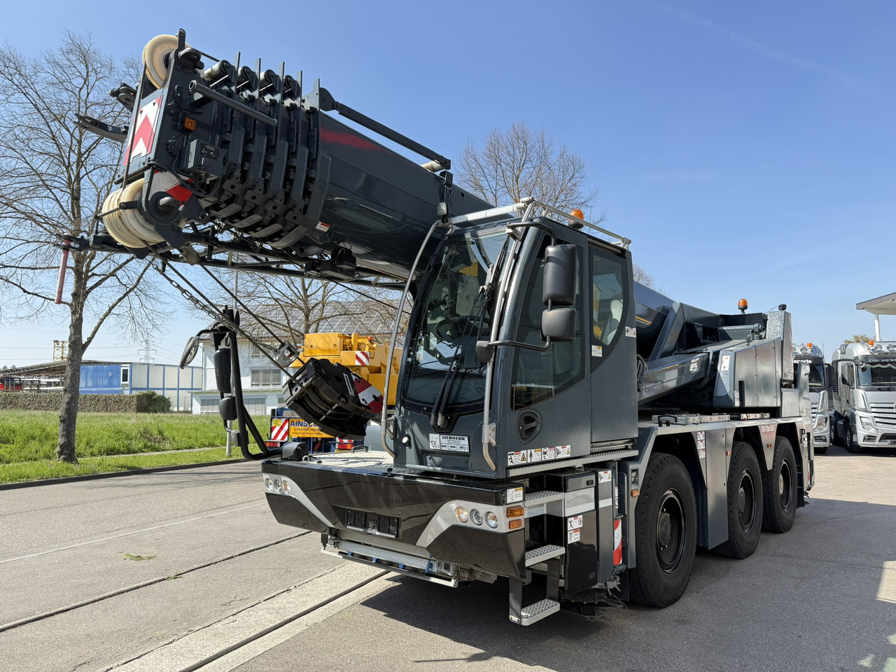 Liebherr LTC 1050-3.1 | 6 x 6 | Klappspitze | Funk inkl. RemoteDrive - Mobilkran: das Bild 1 Liebherr LTC 1050-3.1 | 6 x 6 | Klappspitze | Funk inkl. RemoteDrive - Mobilkran: das Bild 1