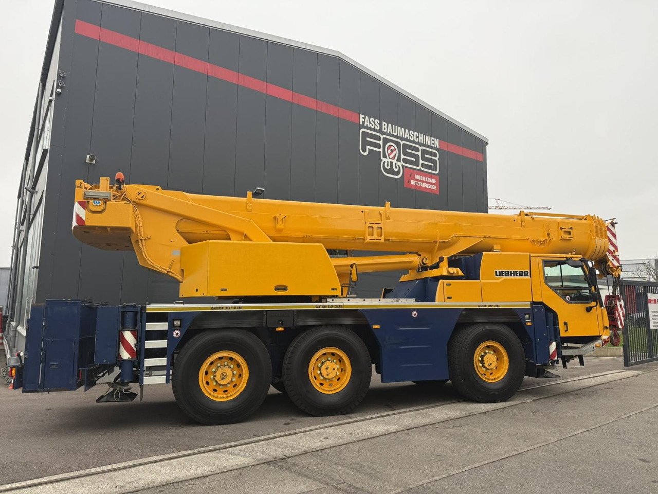 Liebherr LTM 1055-3.2 (2008 - 084 745) - Mobilkran: das Bild 5 Liebherr LTM 1055-3.2 (2008 - 084 745) - Mobilkran: das Bild 5