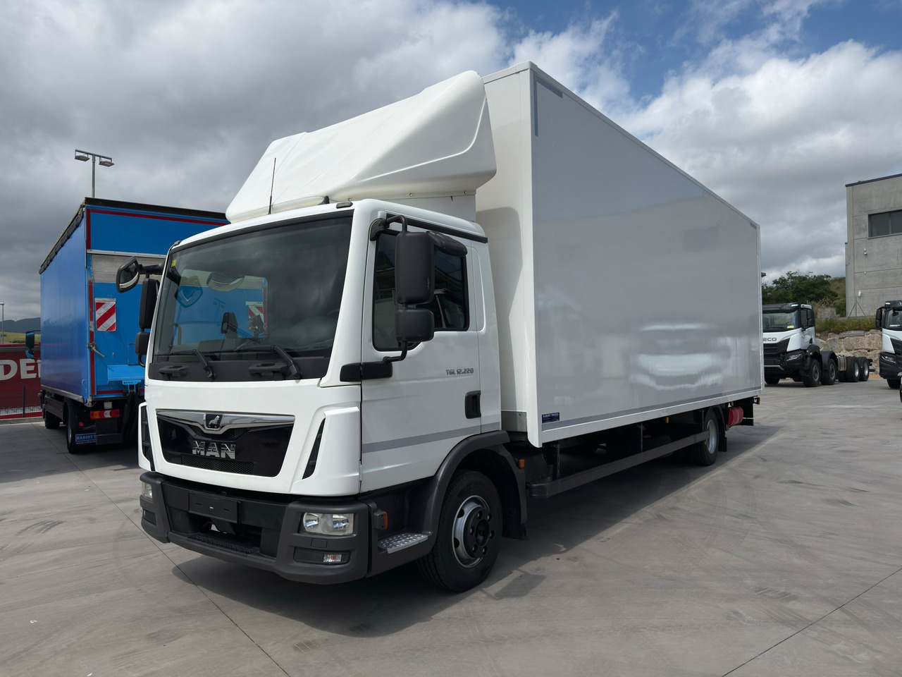 MAN 12.220 BL TGL E6 (VAN) - Koffer LKW: das Bild 1 MAN 12.220 BL TGL E6 (VAN) - Koffer LKW: das Bild 1