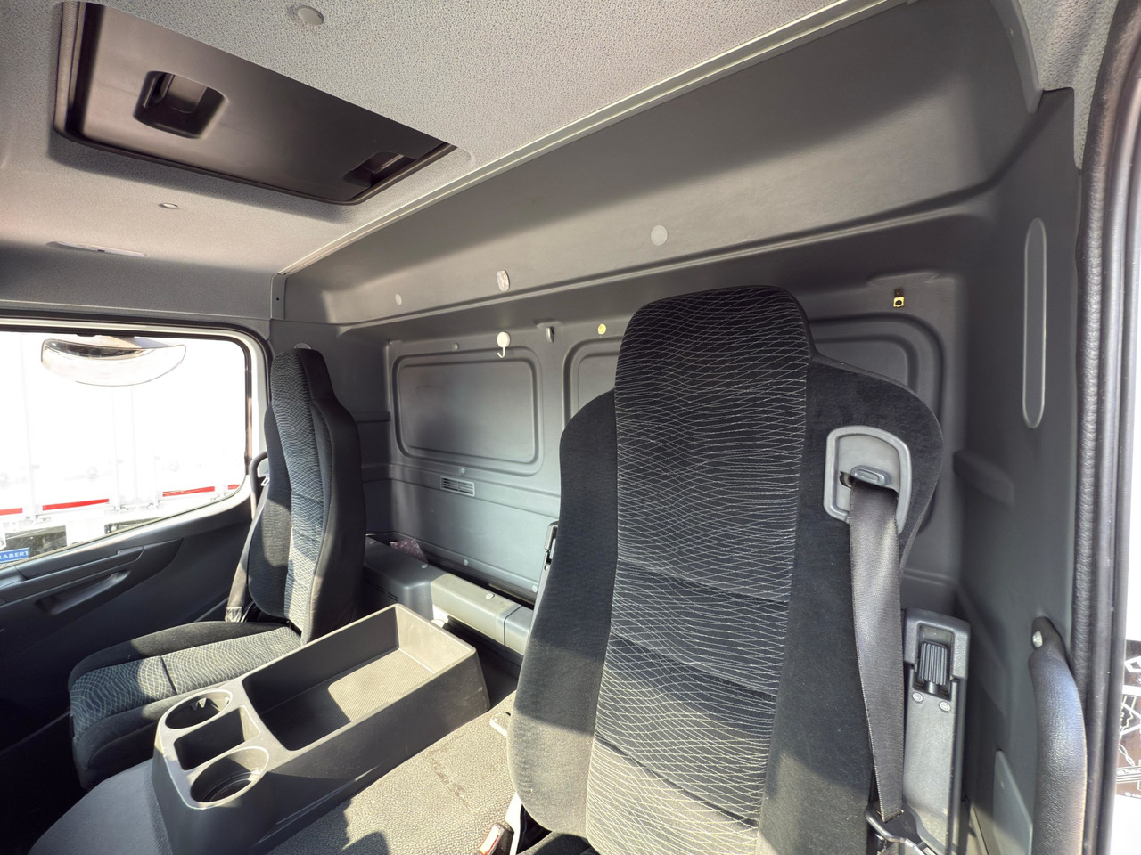 MERCEDES BENZ 15.24L Atego E6 (Semitauliner) - Leasing MERCEDES BENZ 15.24L Atego E6 (Semitauliner): das Bild 6
