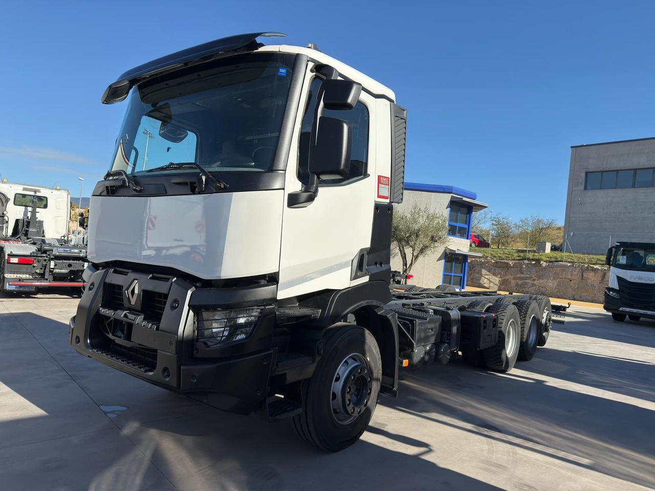 RENAULT C460 E6 (Chassis) - Fahrgestell LKW: das Bild 1 RENAULT C460 E6 (Chassis) - Fahrgestell LKW: das Bild 1