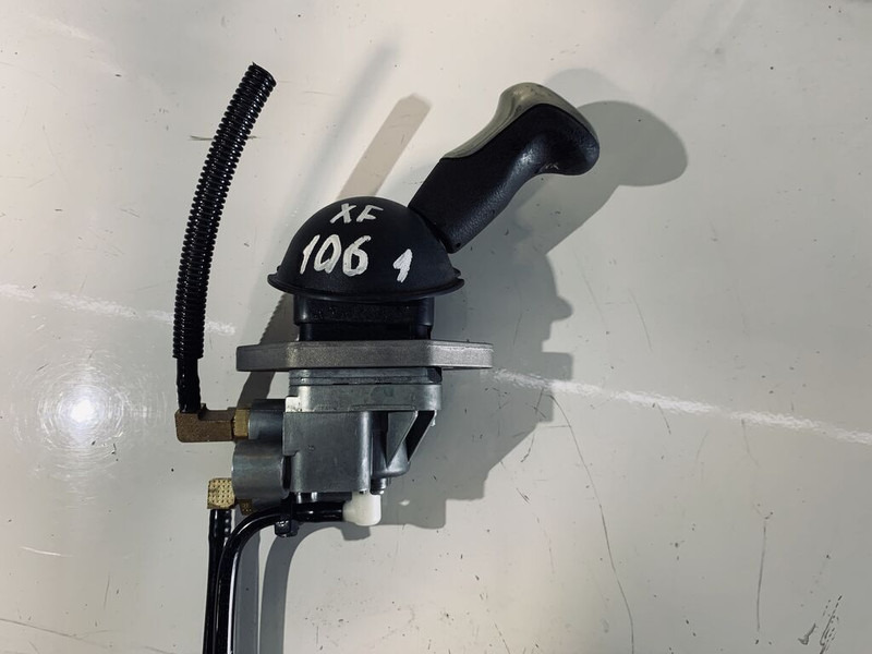 DAF 106 - Bremsteile: das Bild 4 DAF 106 - Bremsteile: das Bild 4