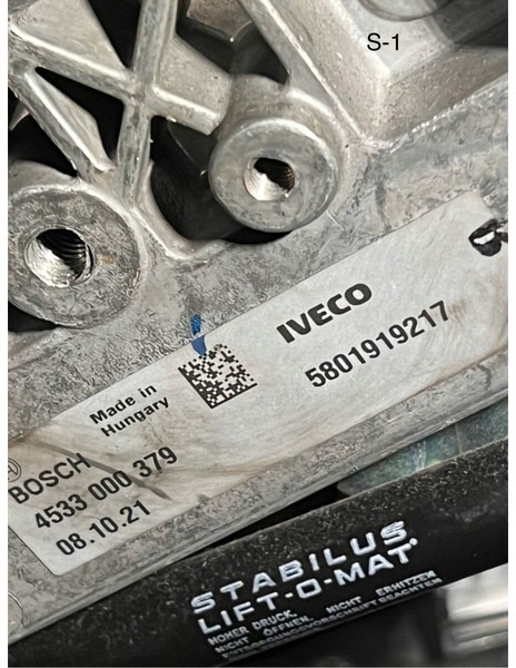 Iveco S-WAY - Lenksäule: das Bild 4 Iveco S-WAY - Lenksäule: das Bild 4