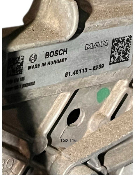 MAN - Lenksäule: das Bild 2 MAN - Lenksäule: das Bild 2