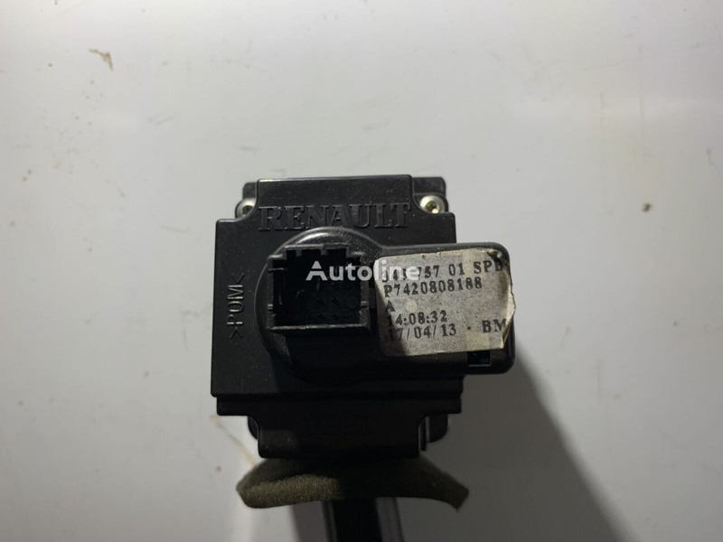 Renault PREMIUM - Relais: das Bild 4 Renault PREMIUM - Relais: das Bild 4