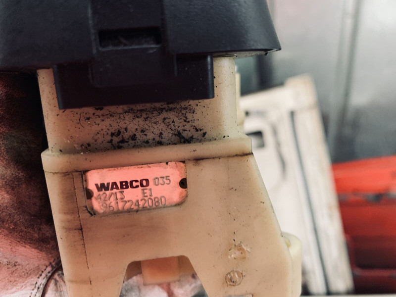 Scania 124 - Bremsteile: das Bild 2 Scania 124 - Bremsteile: das Bild 2