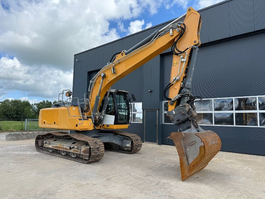Liebherr R 922 LC - Kettenbagger: das Bild 4 Liebherr R 922 LC - Kettenbagger: das Bild 4