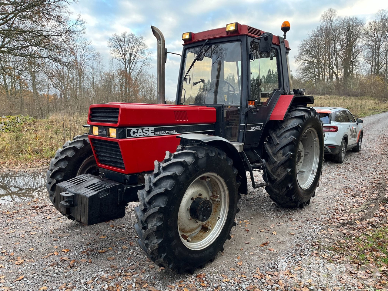 Case IH 1056 XL - Traktor: das Bild 1 Case IH 1056 XL - Traktor: das Bild 1