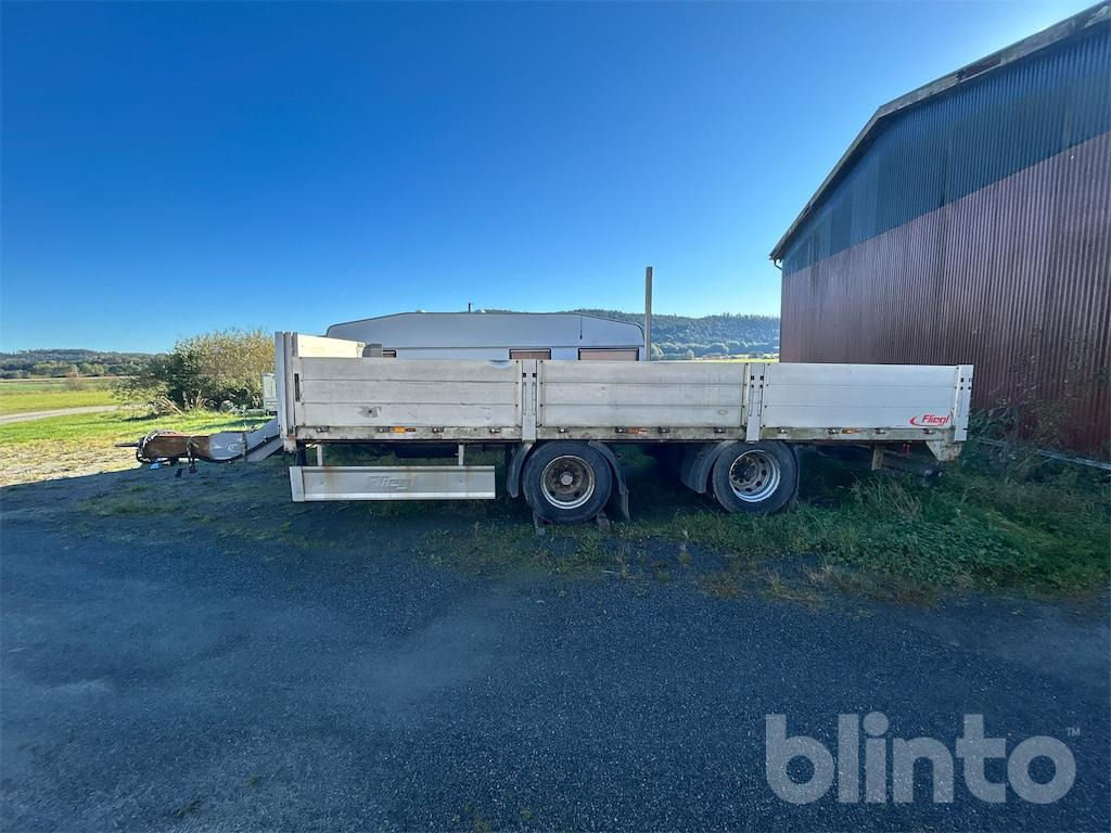 FLIEGL FLT 220 - Pritschenanhänger/ Plattformanhänger: das Bild 1 FLIEGL FLT 220 - Pritschenanhänger/ Plattformanhänger: das Bild 1