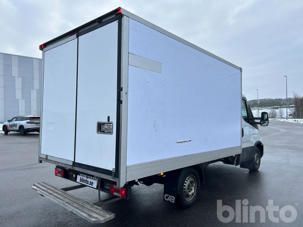 Iveco Daily 35-140 - Carrier Pulsor 400 - Kühltransporter: das Bild 5 Iveco Daily 35-140 - Carrier Pulsor 400 - Kühltransporter: das Bild 5