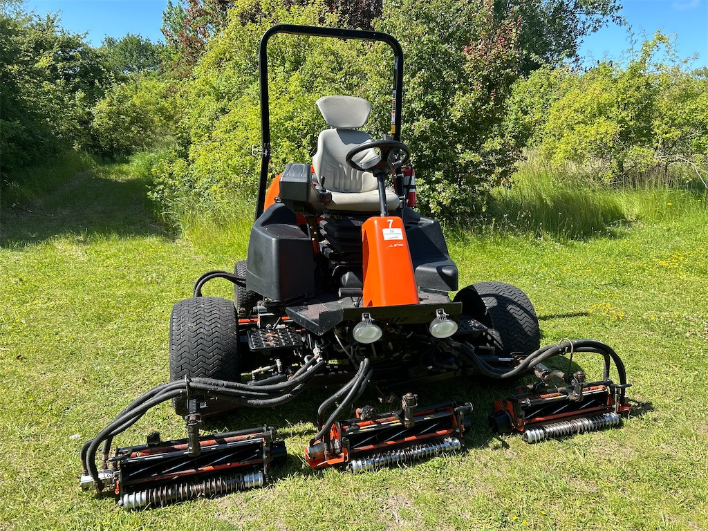 Jacobsen LF550 - Rasenmäher: das Bild 4 Jacobsen LF550 - Rasenmäher: das Bild 4