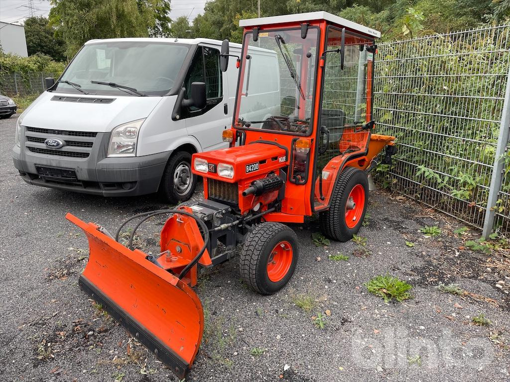 Kubota B4200D - Kommunaltraktor: das Bild 1 Kubota B4200D - Kommunaltraktor: das Bild 1