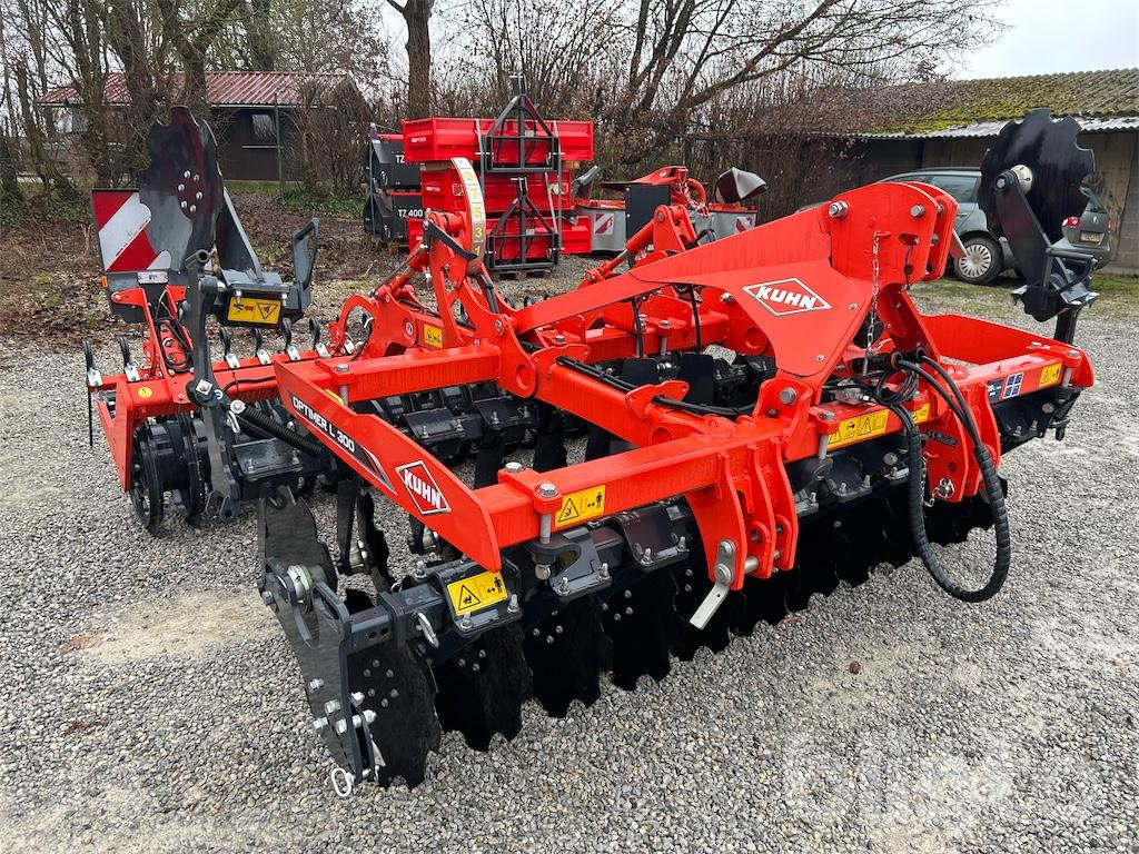 Kuhn Optimer L 300 (2023) - Scheibenegge: das Bild 3 Kuhn Optimer L 300 (2023) - Scheibenegge: das Bild 3