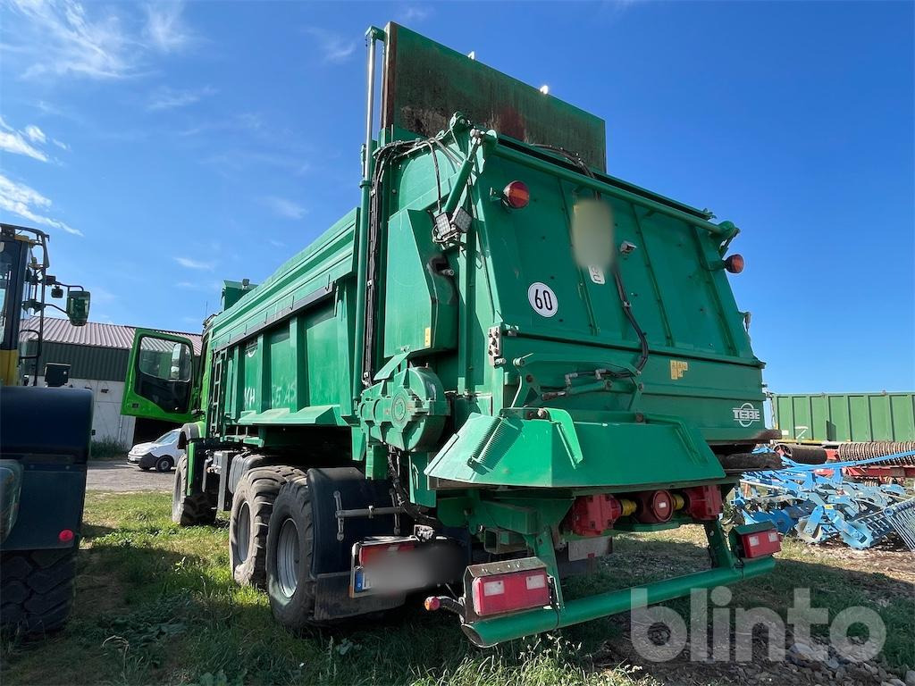 Mercedes Benz AROCS 3351 AK (2020) mit TEBBE Aufbau - Müllwagen: das Bild 4 Mercedes Benz AROCS 3351 AK (2020) mit TEBBE Aufbau - Müllwagen: das Bild 4