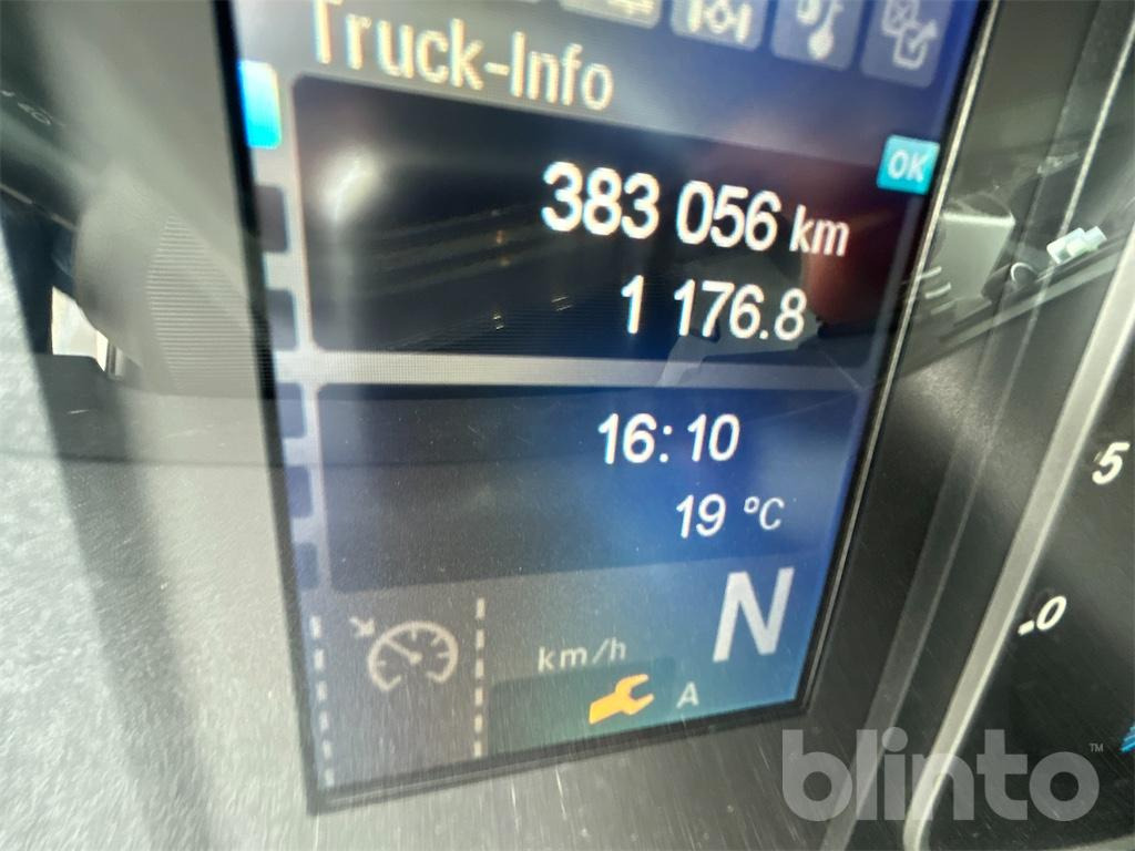 Mercedes Benz Atego 1624 967PKX3 (2016) - Koffer LKW: das Bild 5 Mercedes Benz Atego 1624 967PKX3 (2016) - Koffer LKW: das Bild 5