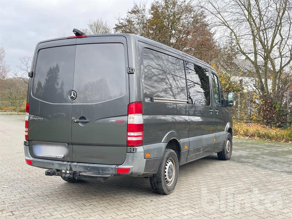 Mercedes Benz Sprinter 319 CDI - Kastenwagen: das Bild 3 Mercedes Benz Sprinter 319 CDI - Kastenwagen: das Bild 3