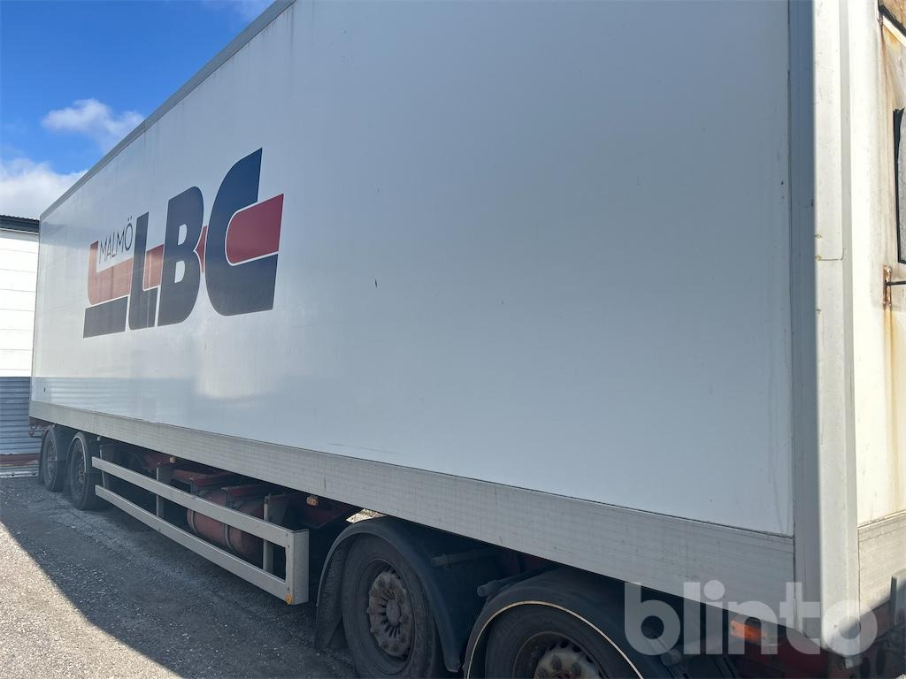 NÄRKO D4HB13N62 - Isotherm Anhänger: das Bild 2 NÄRKO D4HB13N62 - Isotherm Anhänger: das Bild 2