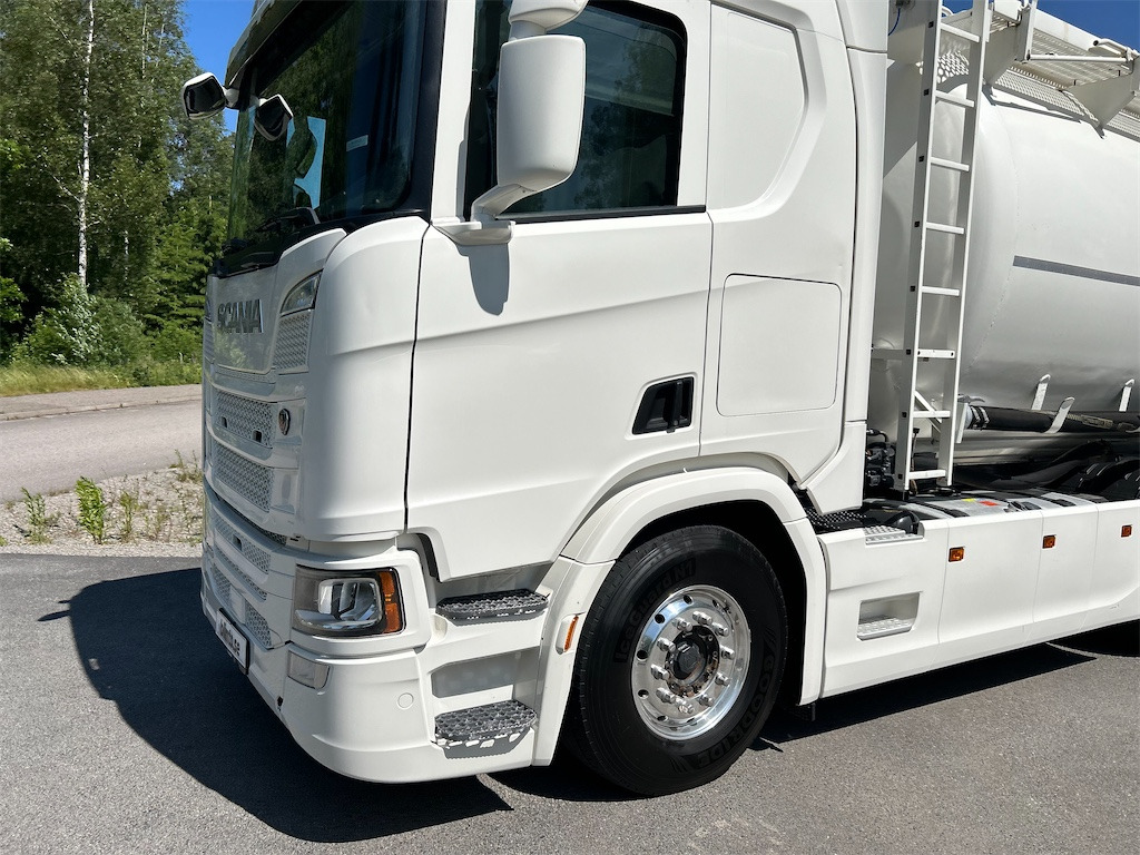 Tankwagen SCANIA R500: das Bild 9