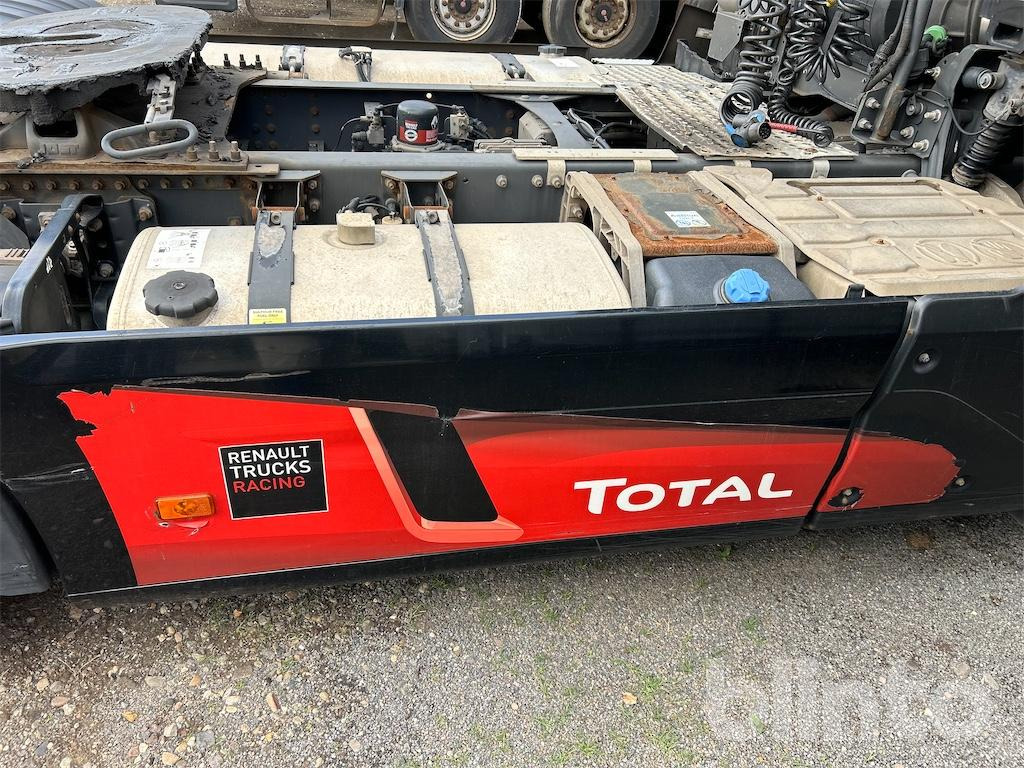 Sattelzugmaschine Renault T460: das Bild 35