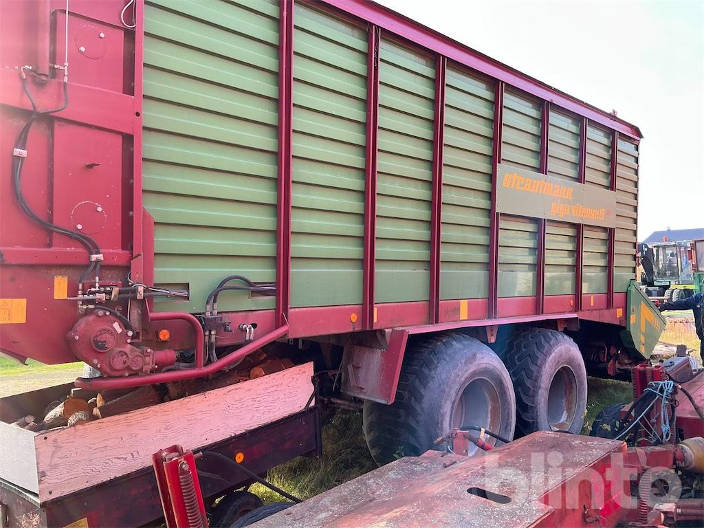 Strautmann Giga Vitesse IV plus - Ladewagen: das Bild 5 Strautmann Giga Vitesse IV plus - Ladewagen: das Bild 5