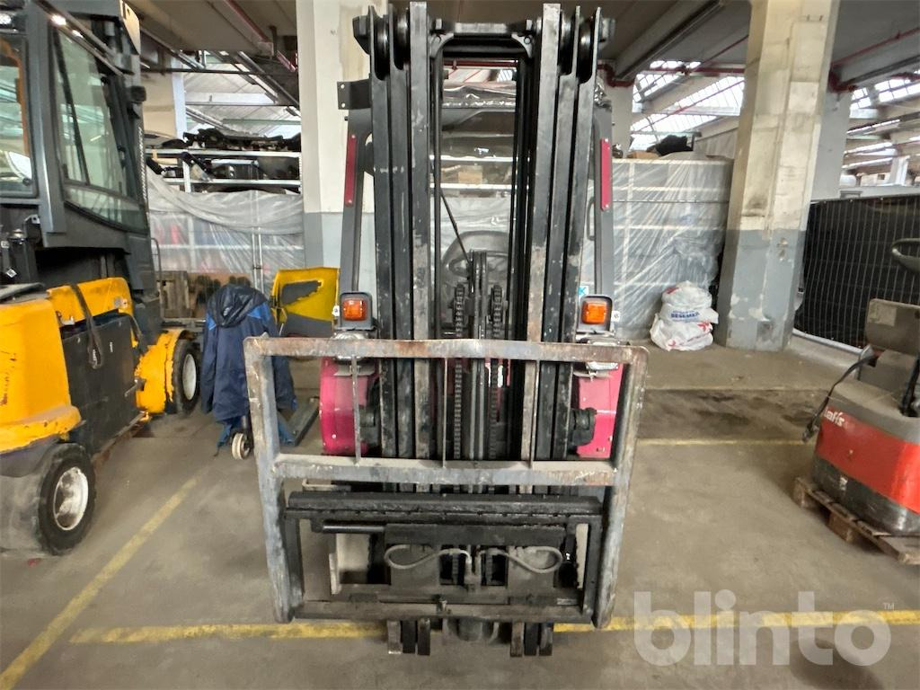 TCM FA15B (2002) - Gabelstapler: das Bild 3 TCM FA15B (2002) - Gabelstapler: das Bild 3