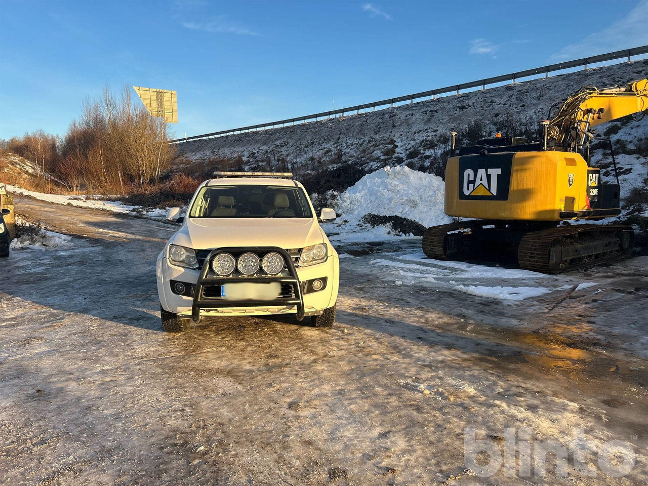 VOLKSWAGEN, VW 2HS2 - Transporter: das Bild 2 VOLKSWAGEN, VW 2HS2 - Transporter: das Bild 2