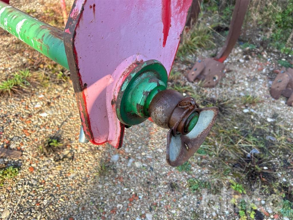 Tiefenlockerer UNIA KRET 7: das Bild 21