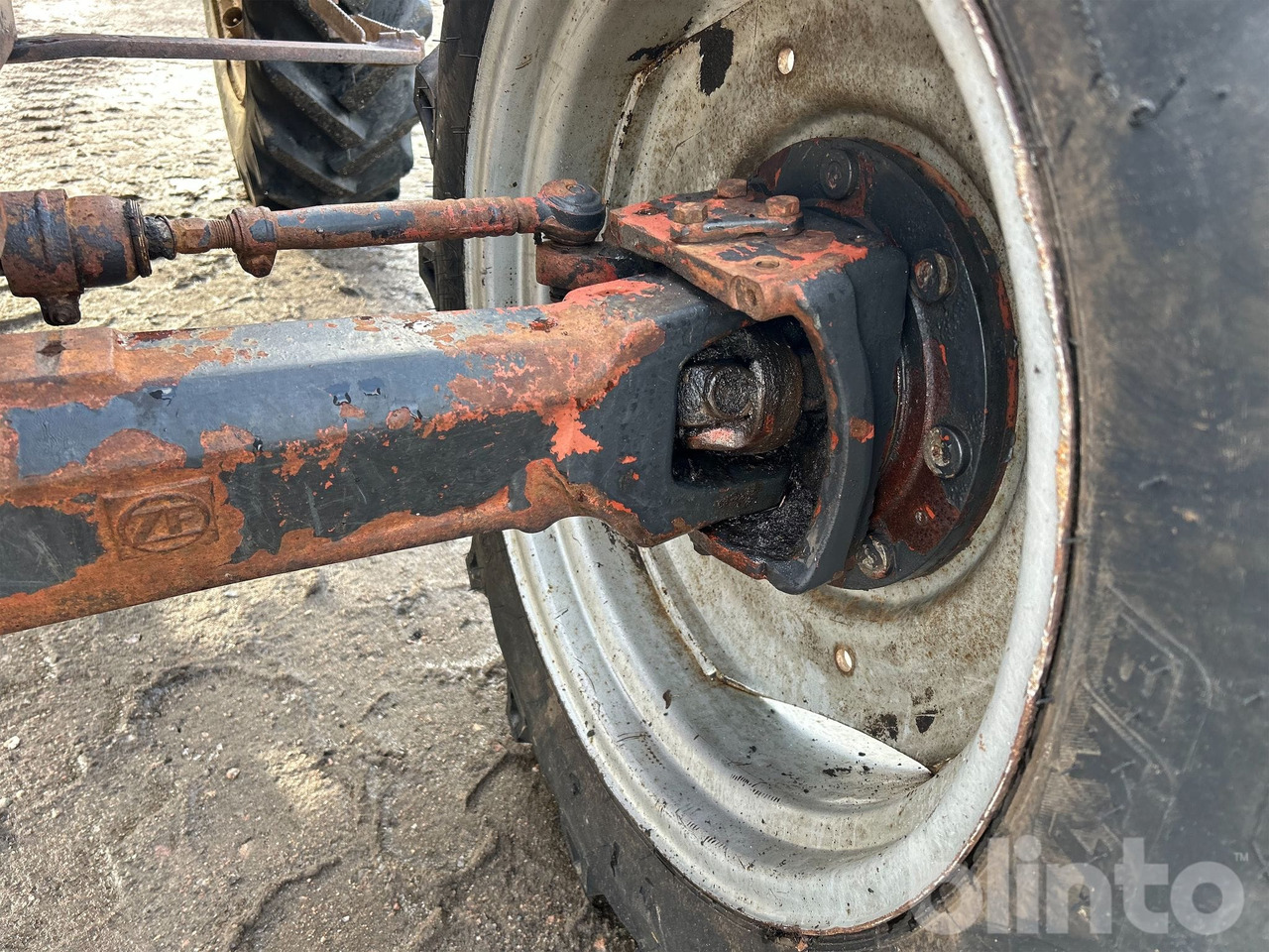 Traktor VALMET 405-4: das Bild 21 Traktor VALMET 405-4: das Bild 21