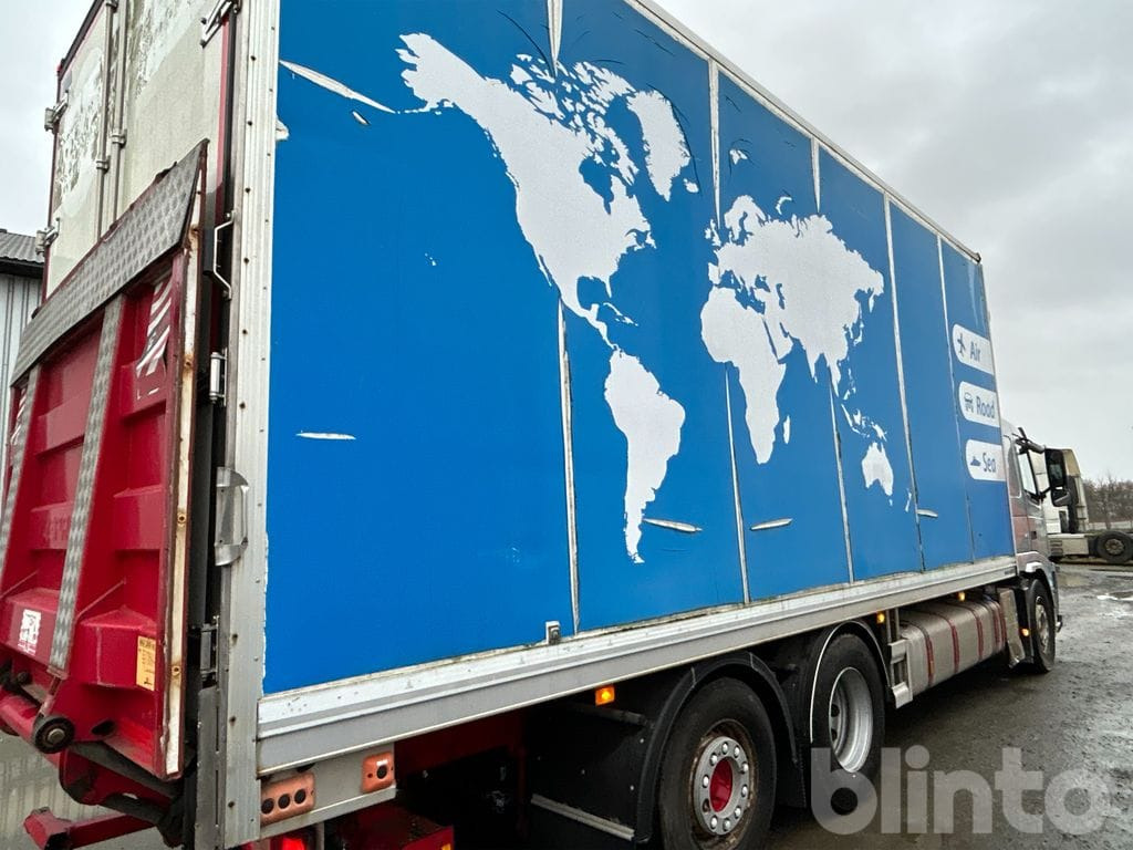 Koffer LKW VOLVO FM 6X2: das Bild 6 Koffer LKW VOLVO FM 6X2: das Bild 6