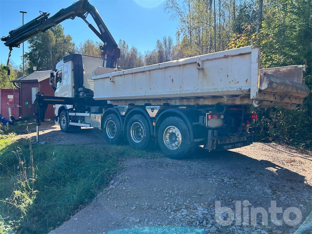 Volvo FH500 - Abrollkipper, Autokran: das Bild 5 Volvo FH500 - Abrollkipper, Autokran: das Bild 5