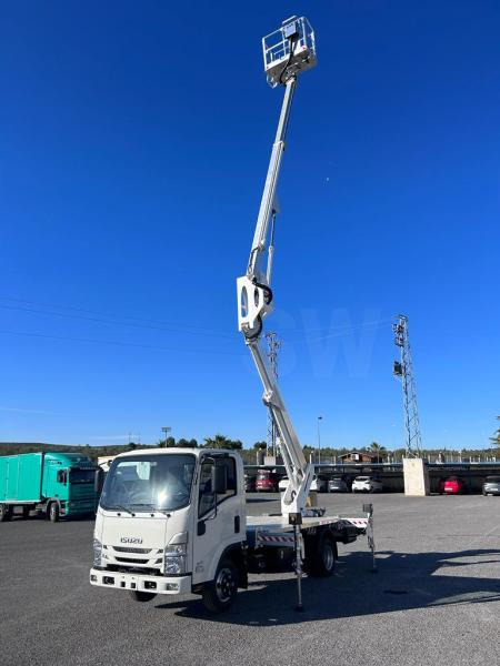 Isuzu HX200 - LKW mit Arbeitsbühne: das Bild 2 Isuzu HX200 - LKW mit Arbeitsbühne: das Bild 2