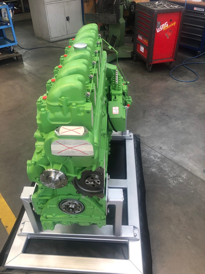 MOTORE SEMI-COMPLETO MAN D2866LE401 / D2866 LE401 - D2866LE402 / D2866 LE402 - D2866LE403 / D2866 LE403 - D2866LE405 / D2866 LE405 - Motor: das Bild 2 MOTORE SEMI-COMPLETO MAN D2866LE401 / D2866 LE401 - D2866LE402 / D2866 LE402 - D2866LE403 / D2866 LE403 - D2866LE405 / D2866 LE405 - Motor: das Bild 2