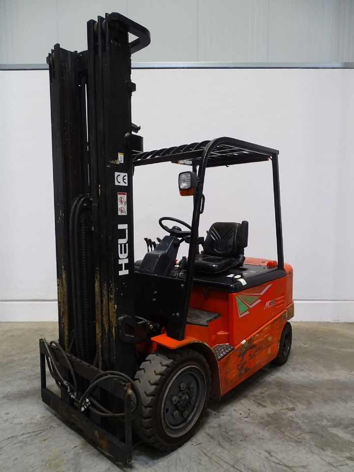 Heli CPD35G1 - Elektrostapler: das Bild 1 Heli CPD35G1 - Elektrostapler: das Bild 1