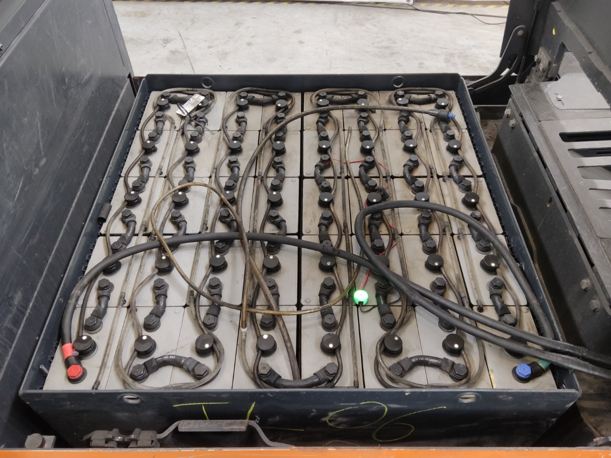 Linde P250 - Schleppfahrzeug: das Bild 4 Linde P250 - Schleppfahrzeug: das Bild 4