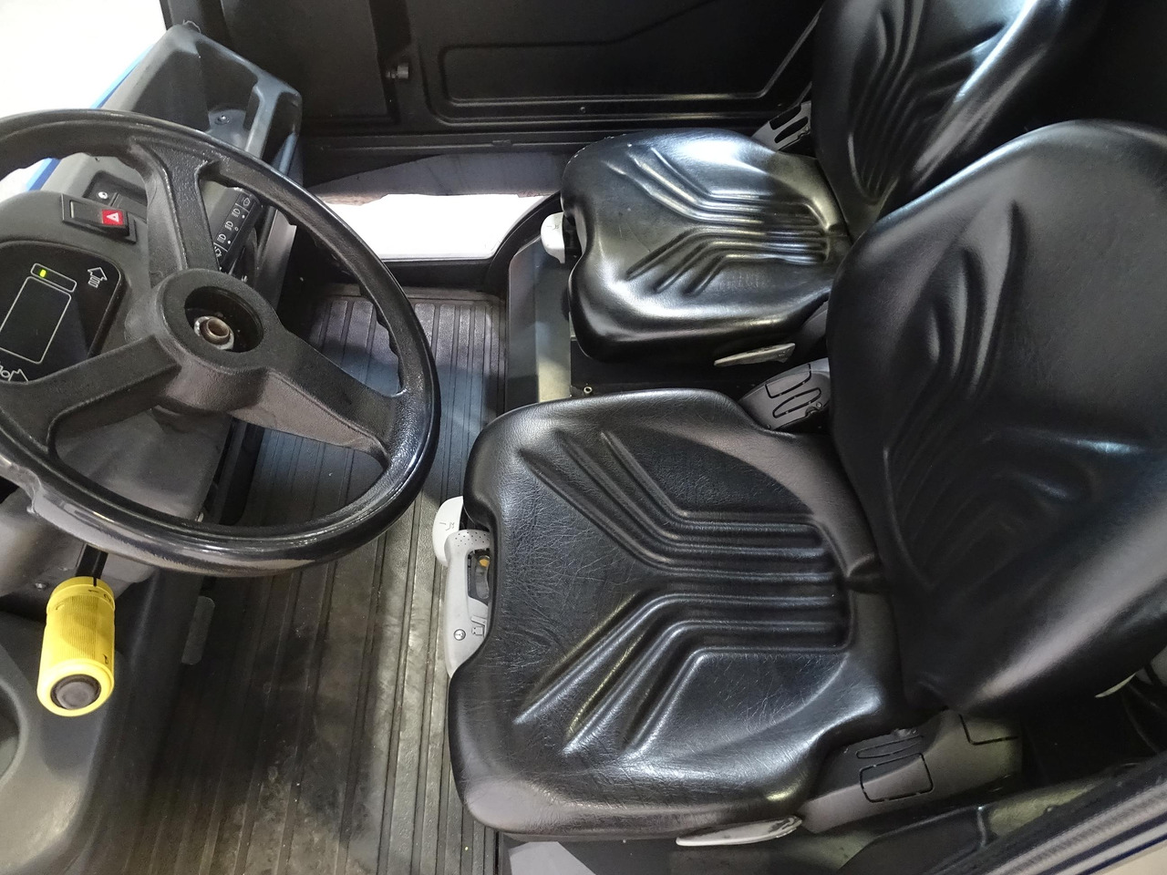 Linde P250 - Schleppfahrzeug: das Bild 3 Linde P250 - Schleppfahrzeug: das Bild 3