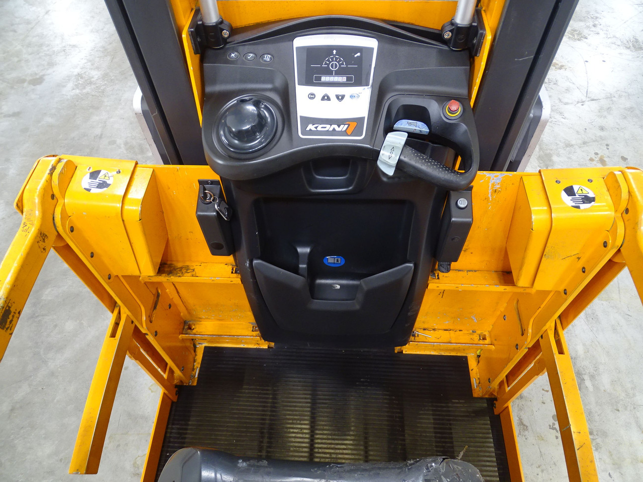 Still EK-X10 - Kommissionierer: das Bild 3 Still EK-X10 - Kommissionierer: das Bild 3