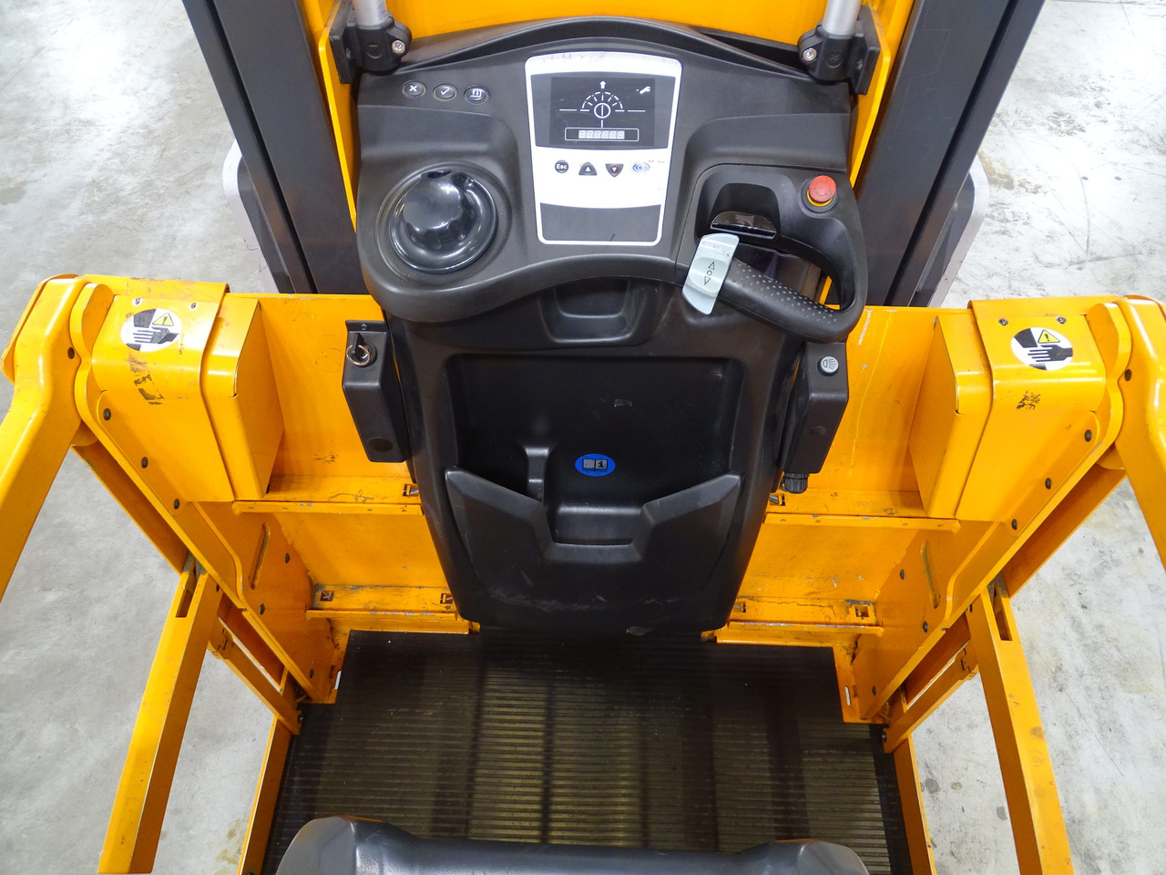 Still EK-X10 - Kommissionierer: das Bild 3 Still EK-X10 - Kommissionierer: das Bild 3