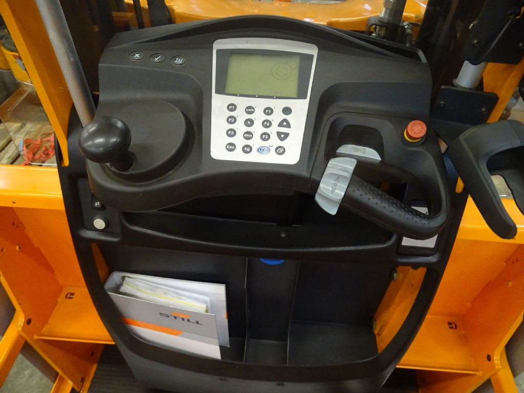 Still EK-X48 - Kommissionierer: das Bild 3 Still EK-X48 - Kommissionierer: das Bild 3