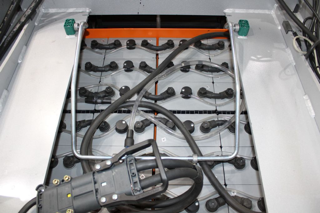 Still EK-X48 - Kommissionierer: das Bild 4 Still EK-X48 - Kommissionierer: das Bild 4