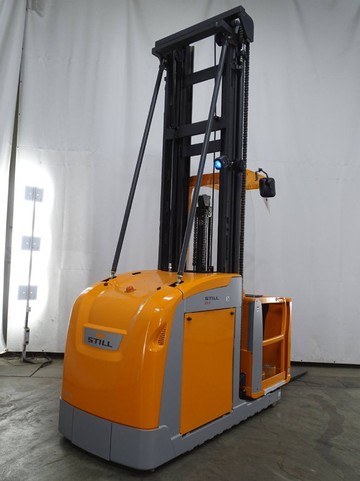 Still EK-X48 - Kommissionierer: das Bild 2 Still EK-X48 - Kommissionierer: das Bild 2