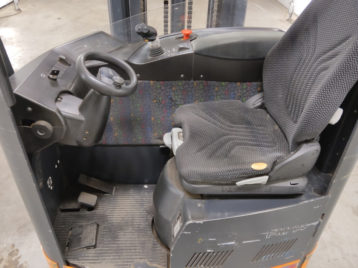 Still FM-X14 - Schubmaststapler: das Bild 3 Still FM-X14 - Schubmaststapler: das Bild 3