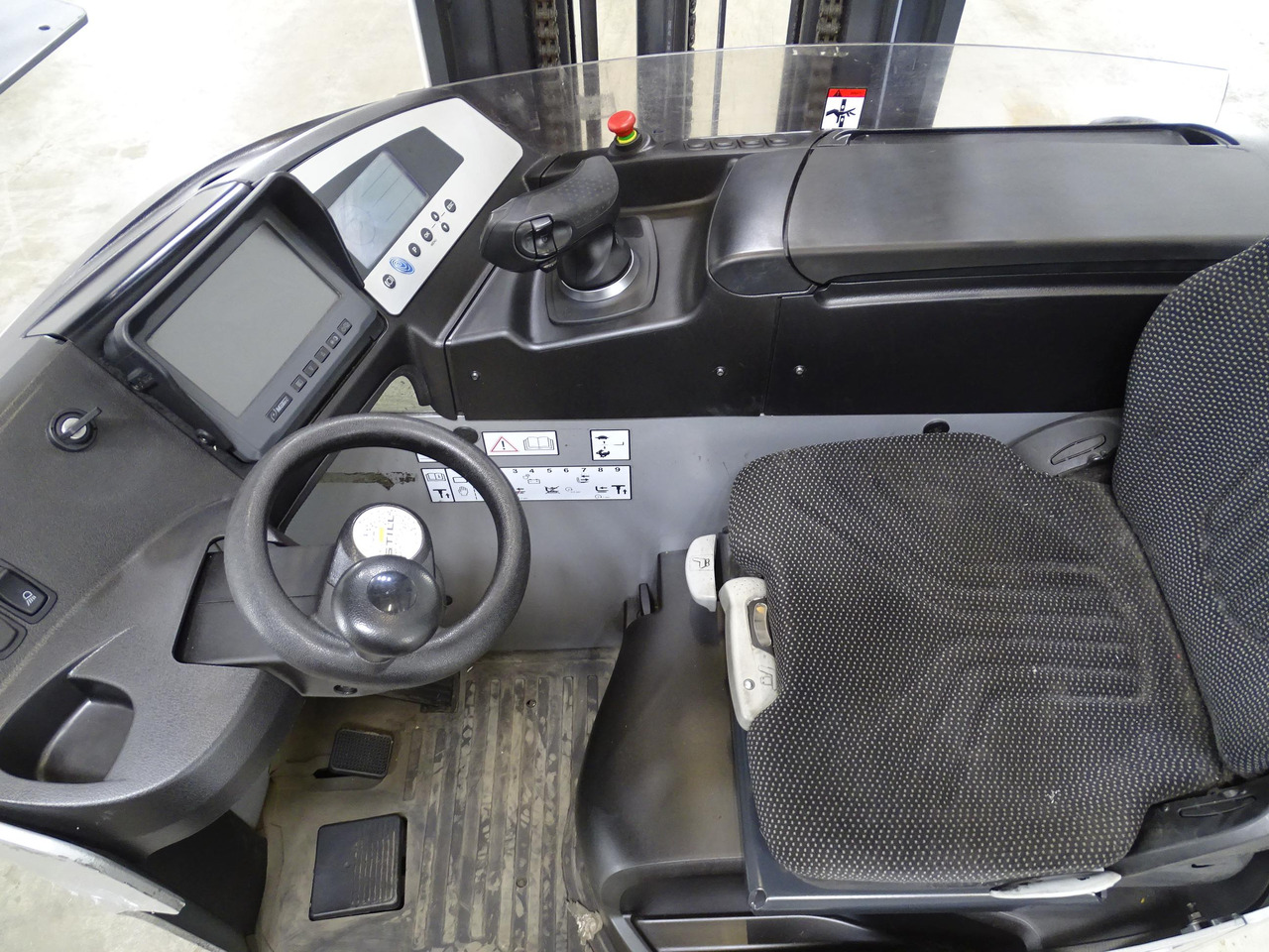 Still FM-X14 - Schubmaststapler: das Bild 3 Still FM-X14 - Schubmaststapler: das Bild 3