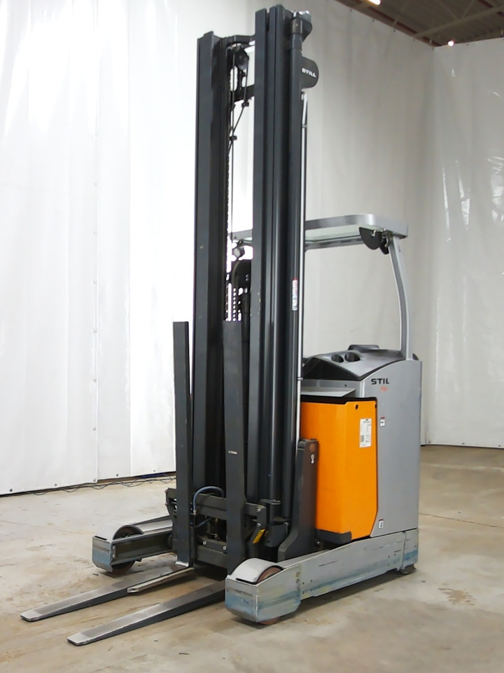 Still FM-X14 - Schubmaststapler: das Bild 1 Still FM-X14 - Schubmaststapler: das Bild 1