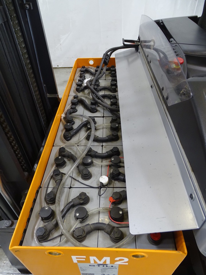 Still FM-X14 - Schubmaststapler: das Bild 4 Still FM-X14 - Schubmaststapler: das Bild 4