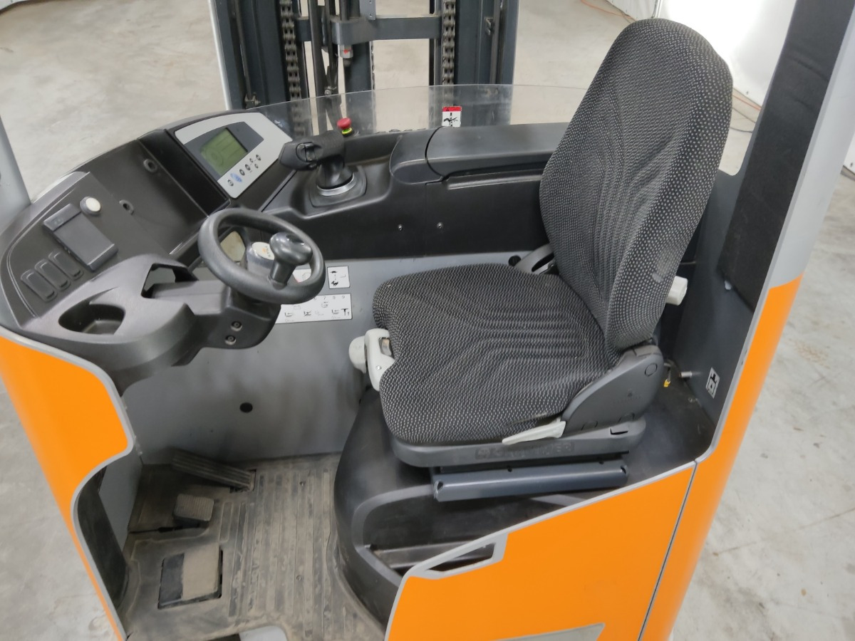 Still FM-X17 - Schubmaststapler: das Bild 3 Still FM-X17 - Schubmaststapler: das Bild 3