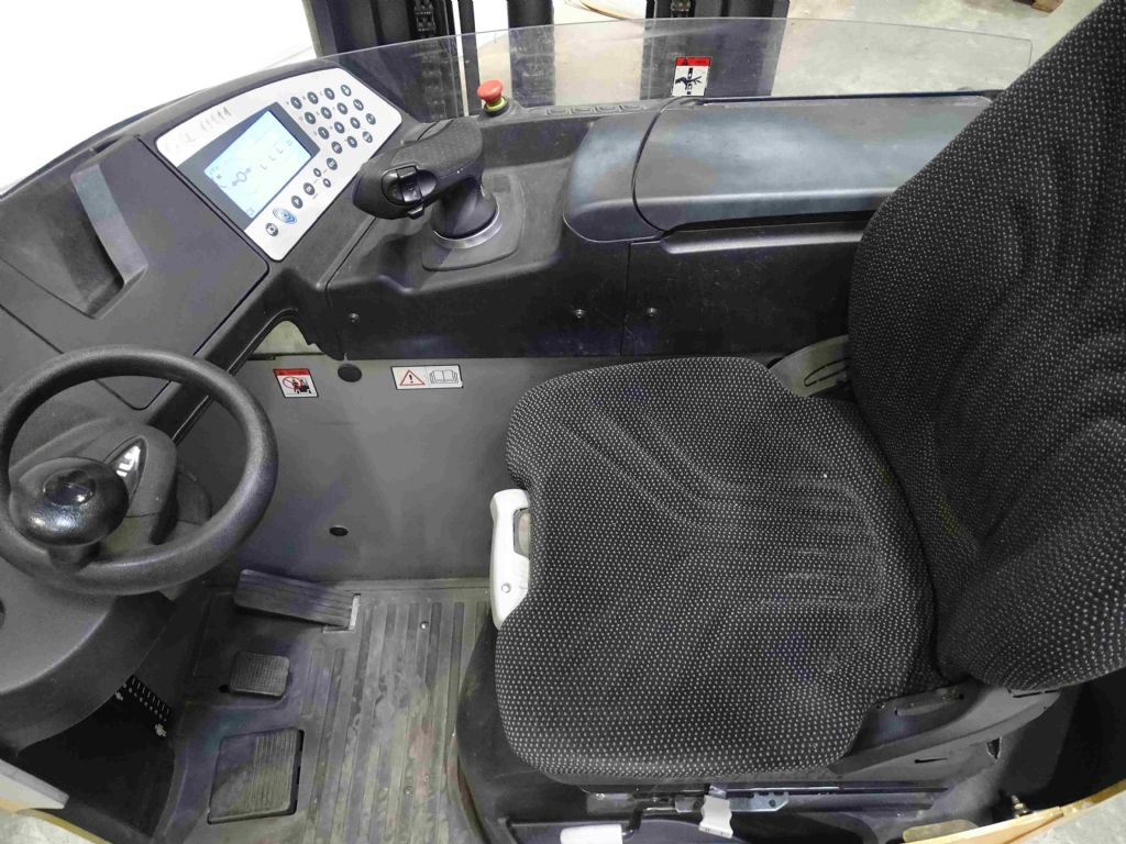 Still FM-X17 - Schubmaststapler: das Bild 3 Still FM-X17 - Schubmaststapler: das Bild 3