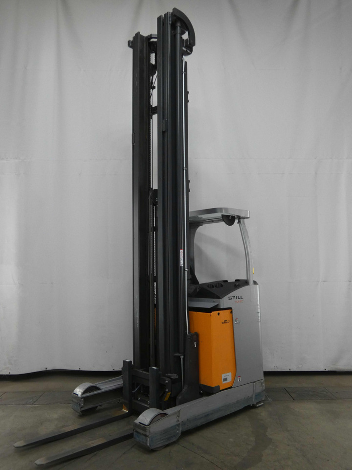 Still FM-X17 - Schubmaststapler: das Bild 1 Still FM-X17 - Schubmaststapler: das Bild 1