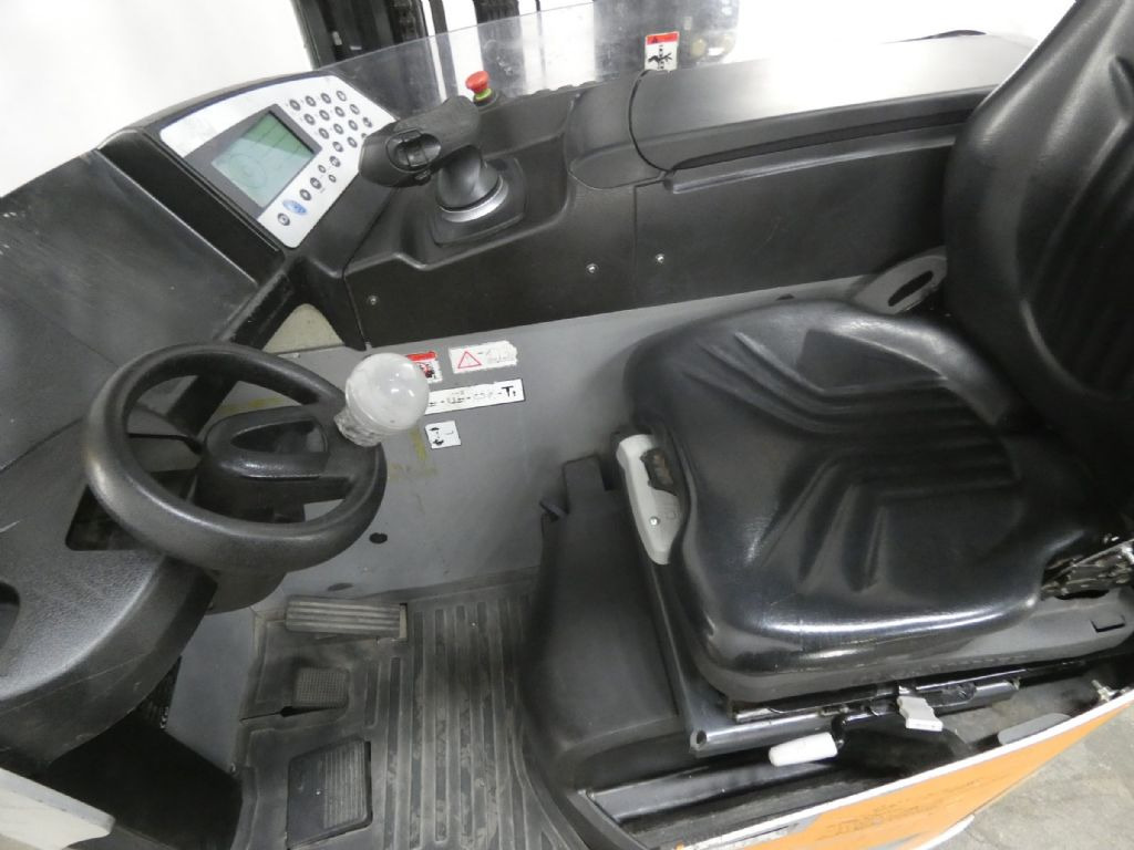 Still FM-X17 - Schubmaststapler: das Bild 3 Still FM-X17 - Schubmaststapler: das Bild 3