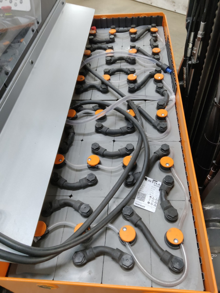 Still FM-X17 - Schubmaststapler: das Bild 4 Still FM-X17 - Schubmaststapler: das Bild 4