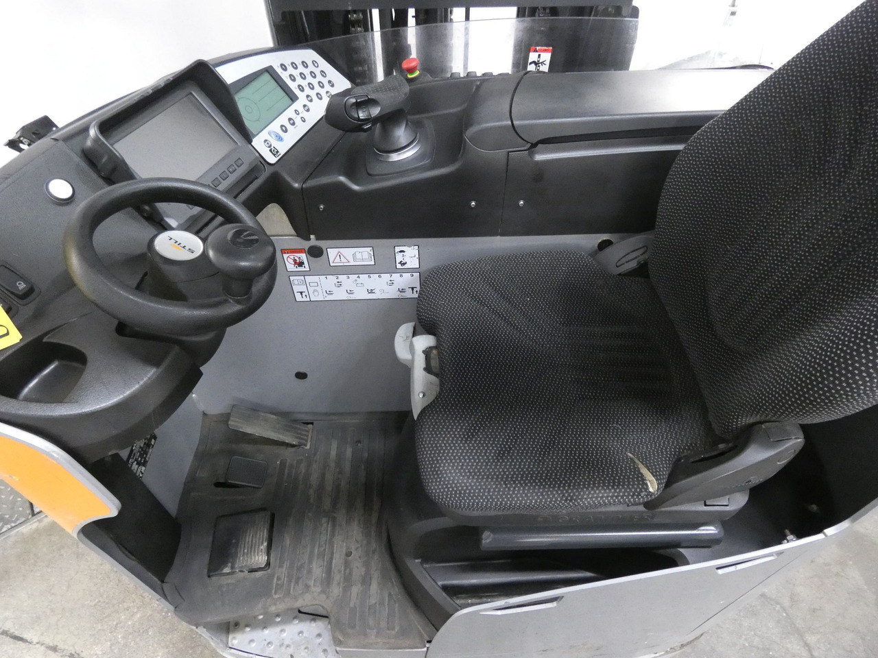 Still FM-X17 - Schubmaststapler: das Bild 3 Still FM-X17 - Schubmaststapler: das Bild 3